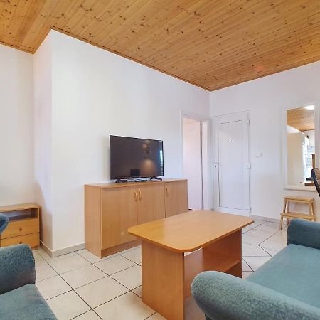 פוניארצוושהג' Krisztian Apartmanhaz מראה חיצוני תמונה